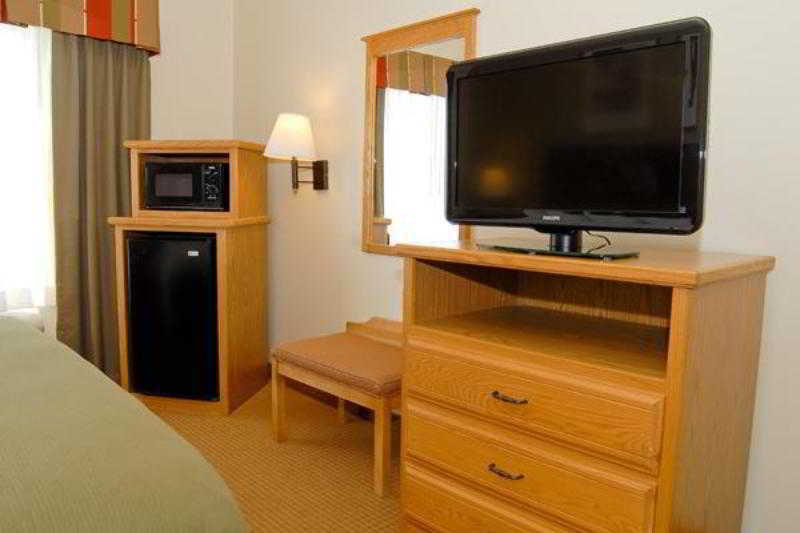 Best Western Wapakoneta Inn Oda fotoğraf